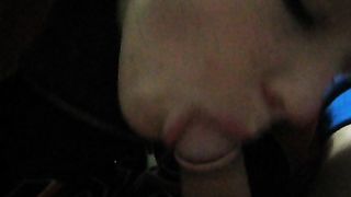 Fa pompino al fidanzato in webcam