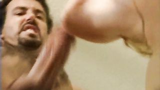 Stacy Valentine scopata anche in culo