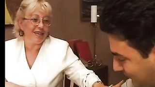 Anteprima del video: Matura prof italiana fa pompino