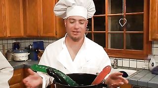 Alex Divine scopata dal cuoco