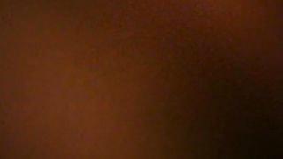 Nonna e nipotina succhiano e scopano un vecchio cazzo