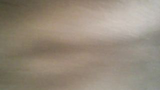 Moglie bionda che mangia sborra