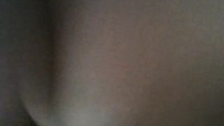 Moglie bionda che mangia sborra