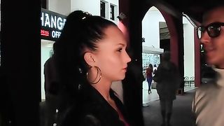 Caldo sesso a tre con grande cazzo nero