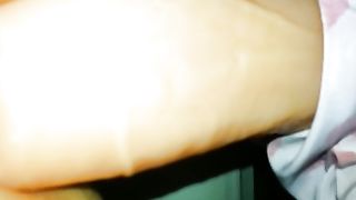 Anteprima del video: Grosso dildo anale