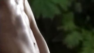 Moglie bionda preferisce un cazzo nero a quello del marito