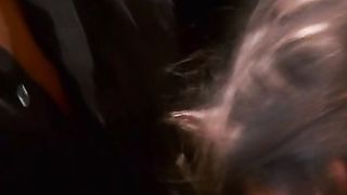 Troie assatanate in un club privè