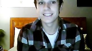 Coppia giovanissima si esibisce in cam