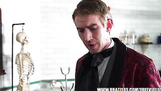 Jasmine Webb scopata interrazziale