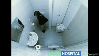 Anteprima del video: Piccola teen latina scopata da un cazzo enorme