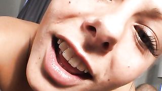 Mia Stone scopata in POV