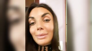 SONO UNA ZOCCOLA DA 10 !