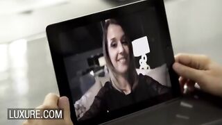 Moglie che scopa con un altro