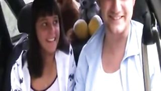 Teen russa scopata in strada