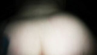 Notte di sesso con l'amante culona