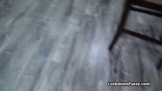 Bellezza asiatica cavalca il mio cazzo e così mi paga l'affitto