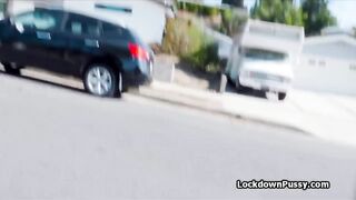 Bellezza asiatica cavalca il mio cazzo e così mi paga l'affitto