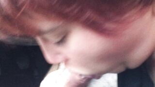 Amica molto porca adora succhiare il mio cazzo