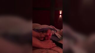 Mia moglie incinta mi fa una sega