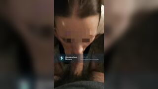 Pompino di quella troia di mia moglie...