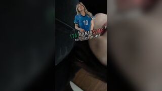 Diretta telegram con due porcelline