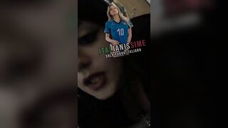 Diretta telegram con due porcelline