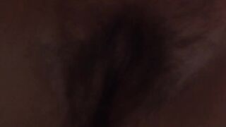 Mia moglie mentre gioca con la sua patatina