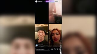 Io e amici in CHAT con DELLE TROIE LESBICHE !