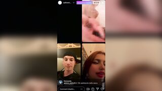 Io e amici in CHAT con DELLE TROIE LESBICHE !