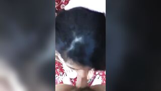 Un pompino rapido ma con un'eiaculazione esplosiva