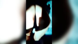 Sborratemi sul culo mmmm!!