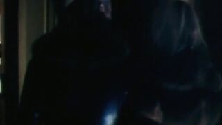 Signora single succhia la Trans. Vintage porn.