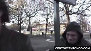 Silvietta e l'amichetta Claretta rotta in culo