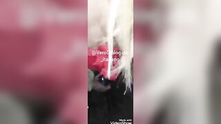 Zoccola di Milano succhia e viene inculata