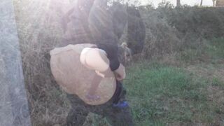 Fa pipì al volo outdoor