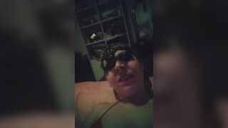 Sesso solitario di bionda arrapata