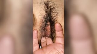 gli piace farsi esplorare la fica