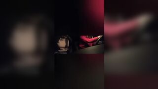 Consolo la Ex del mio amico sborrandole dentro