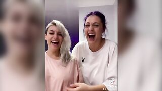 Tik Tokers sgamate a fare porno!