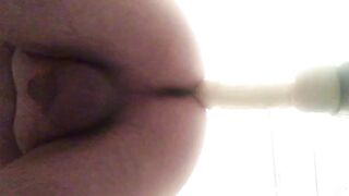 Tutto dentro mi piace assai