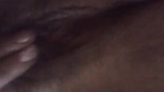 Io che mi masturbo la fregna