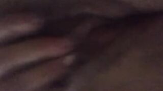 Io che mi masturbo la fregna