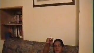 Alessia salta sul cazzo come una cagna in calore