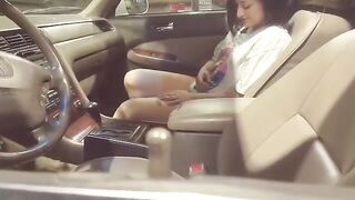 Anteprima del video: La troia rumena in auto