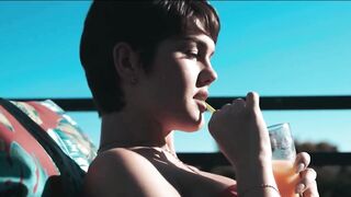 Daisy Taylor trans scopata con passione