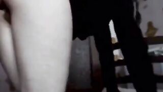 Sborro nel culetto della mia amica a pecorina