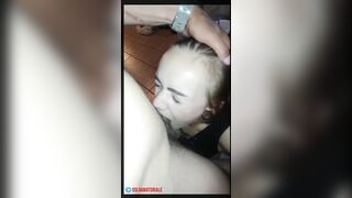 Un cazzo enorme per la pompinara