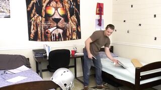 Studente incula un escort transex