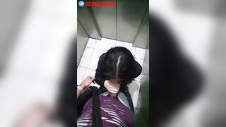 Anteprima del video: Troia sicula glielo suka in ascensore