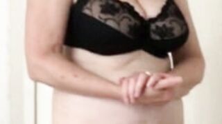 Vi presento la mia troia...